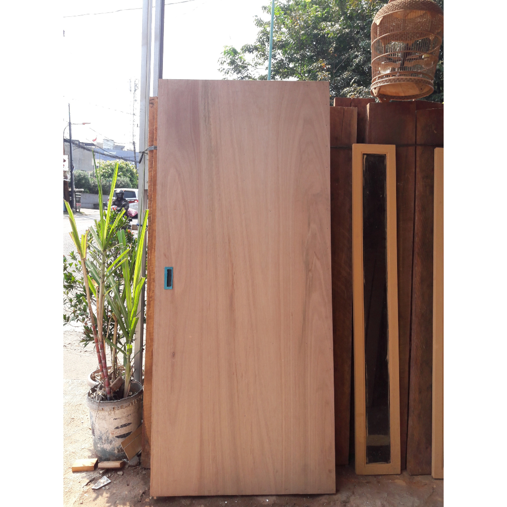 Pintu Kayu Lapis Triplek