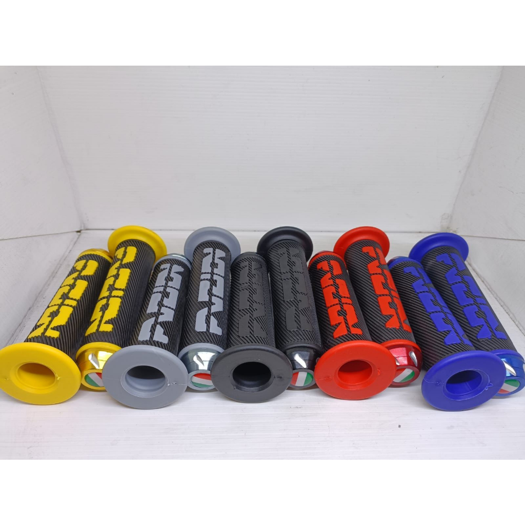 PROMO TERMURAH HANDGRIP FUZION JALU ITALIA BULU SARUNG GAS IMPORT HARGA SEPASANG KANAN KIRI UNIVERSAL UNTUK SEMUA MOTOR