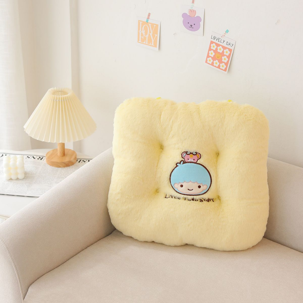 BANTAL ALAS KURSI DUDUK CINNAMOROLL MELODY KUROMI POMPOMPURIN TWIN STARS KIKI LALA KEROPPI BONEKA