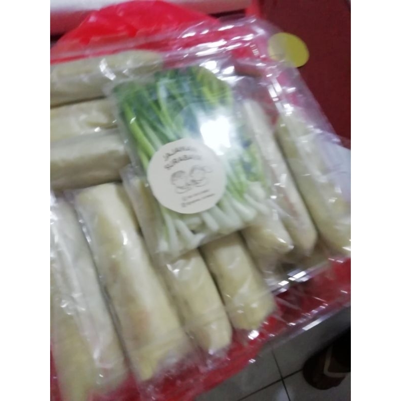 

lumpia basah lumpia goreng