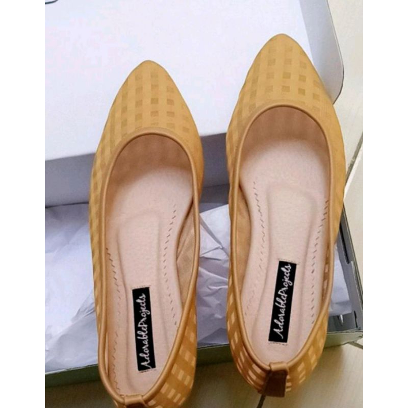 Sepatu Adorable Preloved