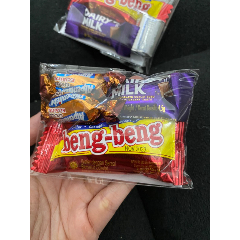 

SOUVENIR COKLAT MINI