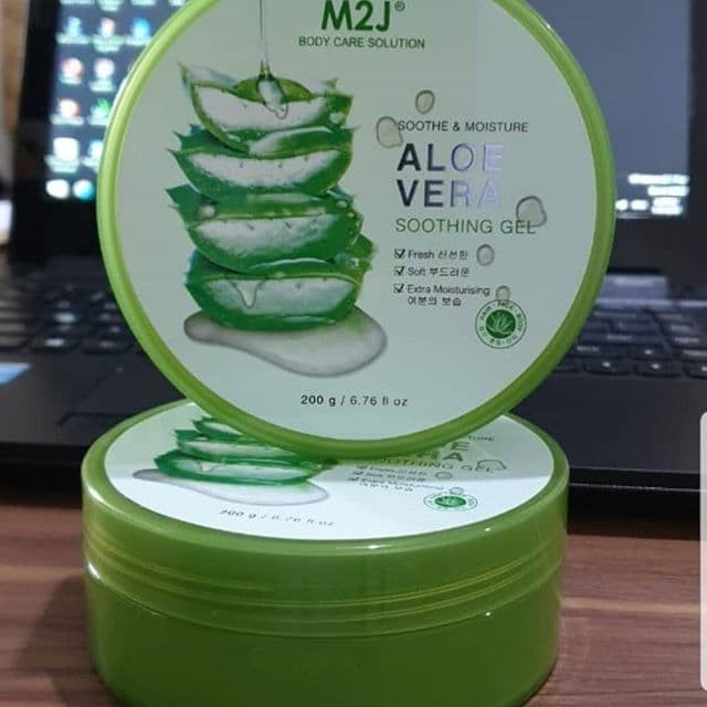 Qeila - M2J Aloe vera 99,9% Soothing Gel 200gr | Ready Stock