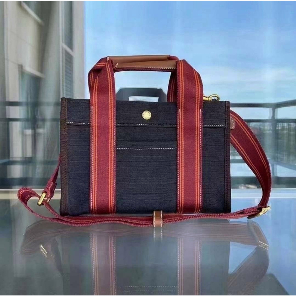 Coach Spin Tote 27 In Signature Jacquard C8635