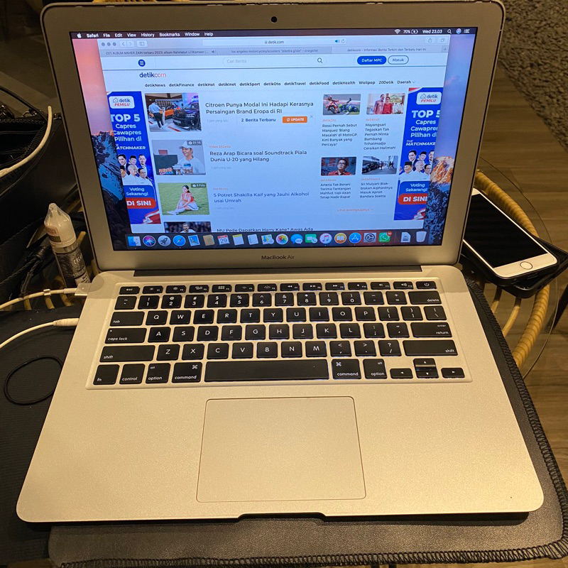 Dijual Macbook Air 13 Early 2015 Ibox 100% Original