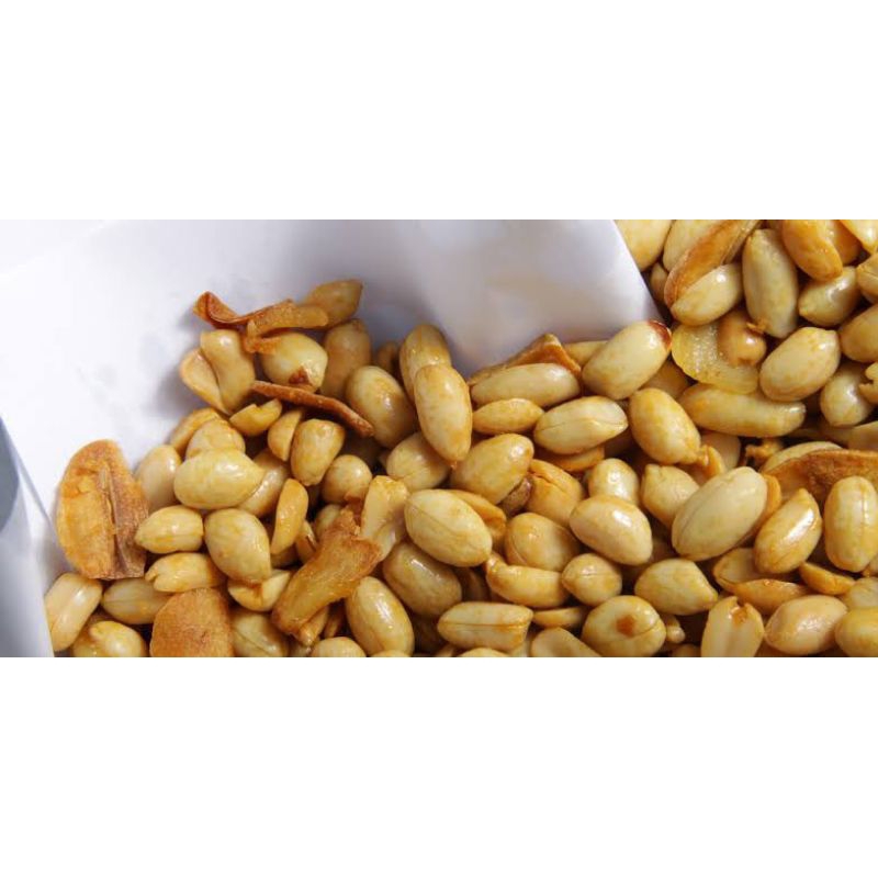 

Kacang bawang 500 gram / Kacang goreng / Kacang Tuban / Kacang kupas matang / Kacang kupas Mateng / Kacang Tuban matang