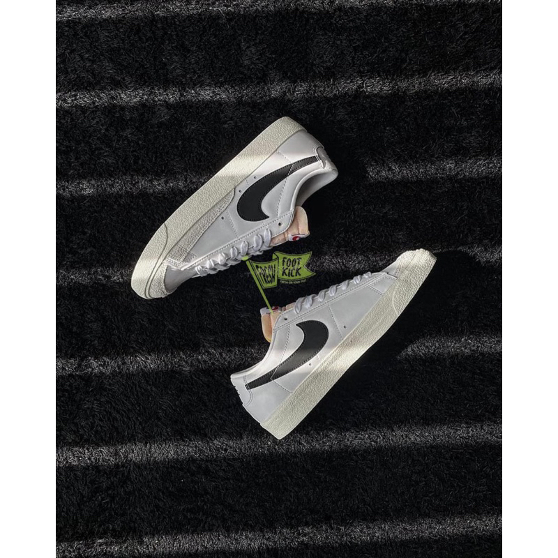 Nike Blazer Low 77 Vintage White Black