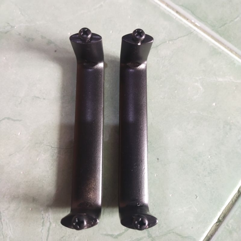 handle box diral panjang 9cm tinggi 2.5cm ketebalan 0.5 harga perset