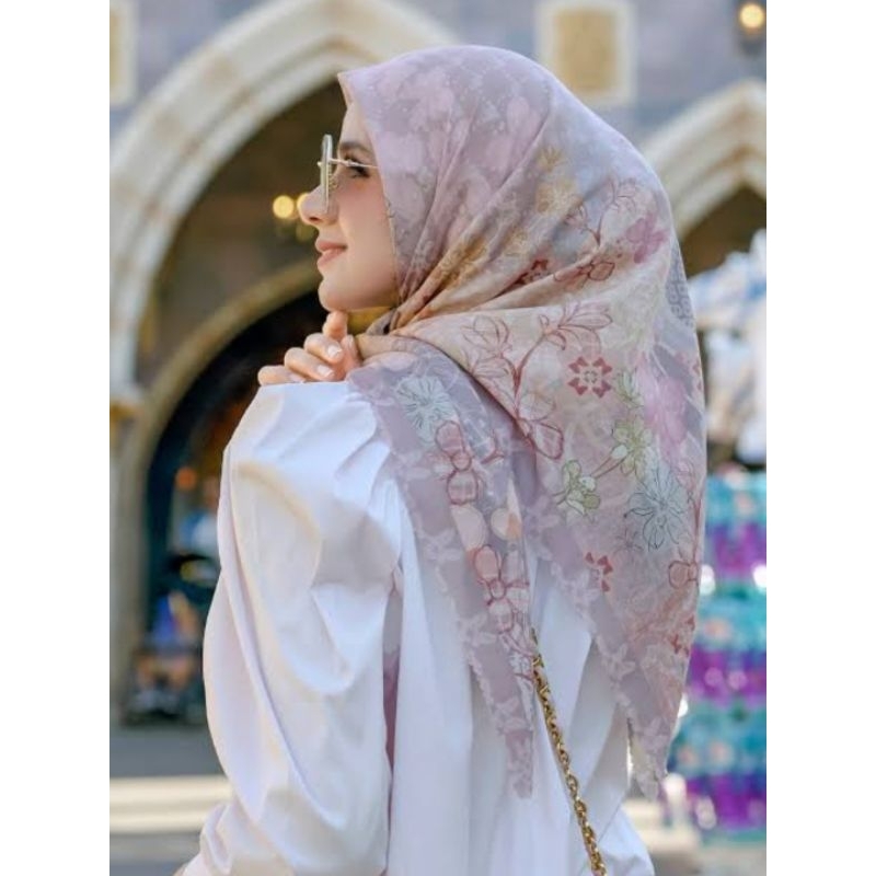 Buttonscarves TDP Viola New
