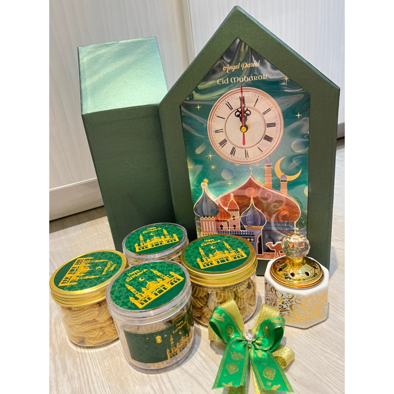 

HAMPERS PARCEL LEBARAN IDUL FITRI KUE KERING MIX PECAH BELAH