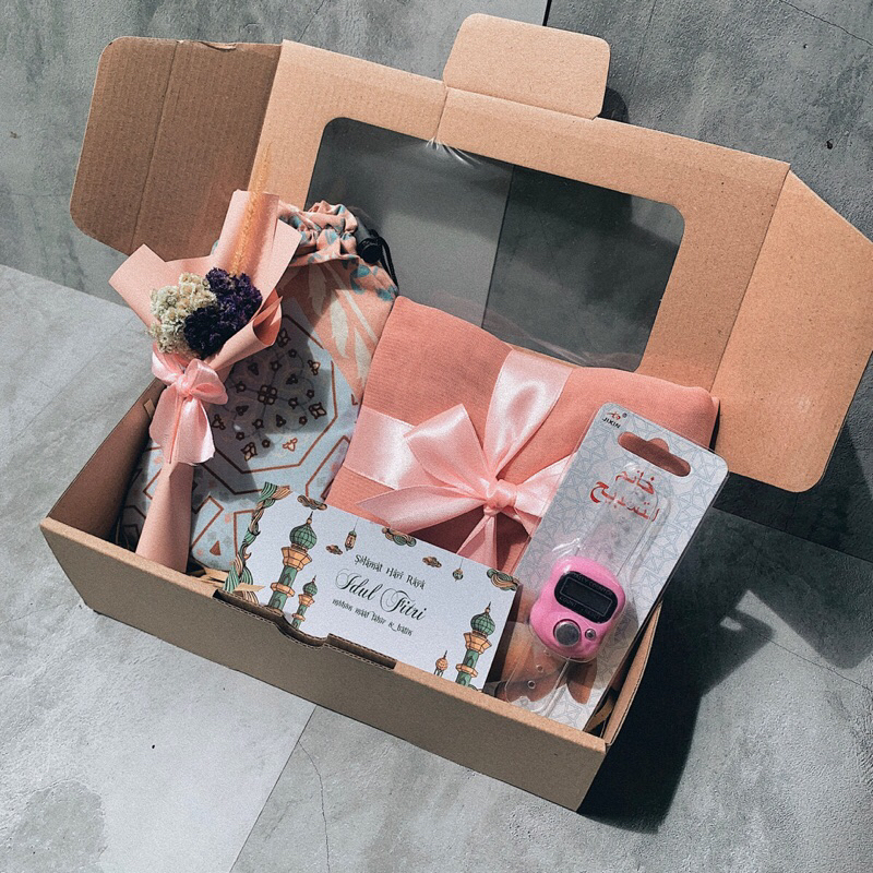 

HAMPERS RAMADHAN/KADO RAMADHAN/HAMPERS LEBARAN/HAMPERS IDUL FITRI/KADO IDUL FITRI//HAMPERS BOX GRADUATION/KADO WISUDA/KADO LUCU/HAMPERS COWOK/HAMPERS CEWEK/ SAHABAT SEMPRO/HAMPERS TEMAN SIDANG