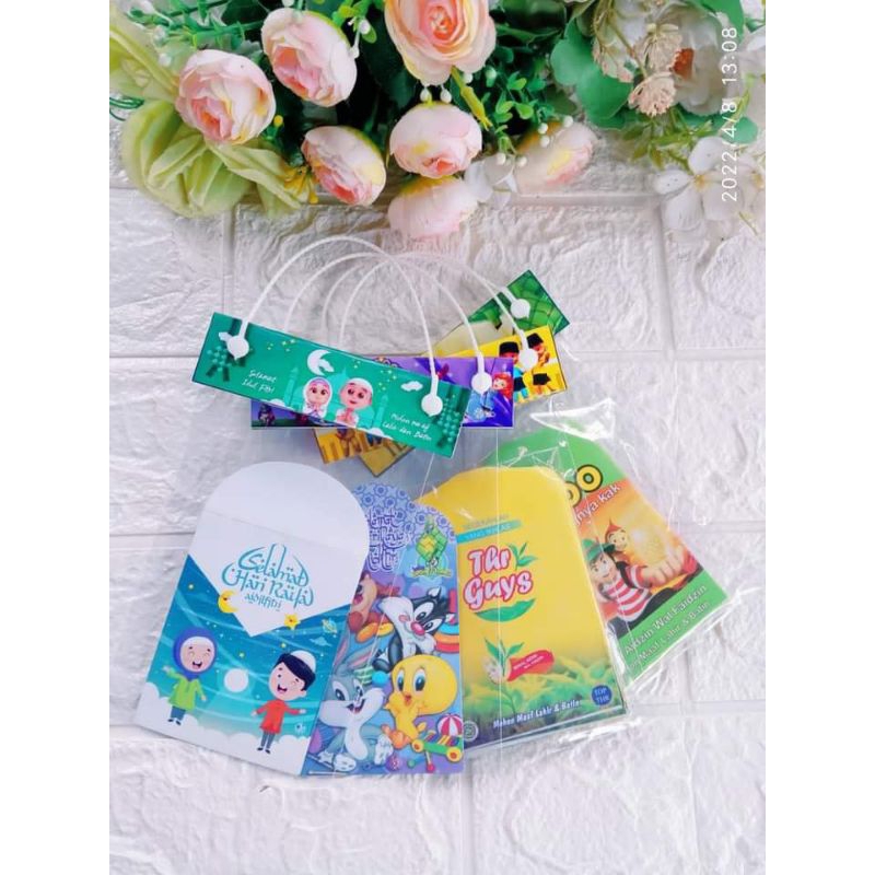 

satu pak plastik Snack lebaran isi 10
