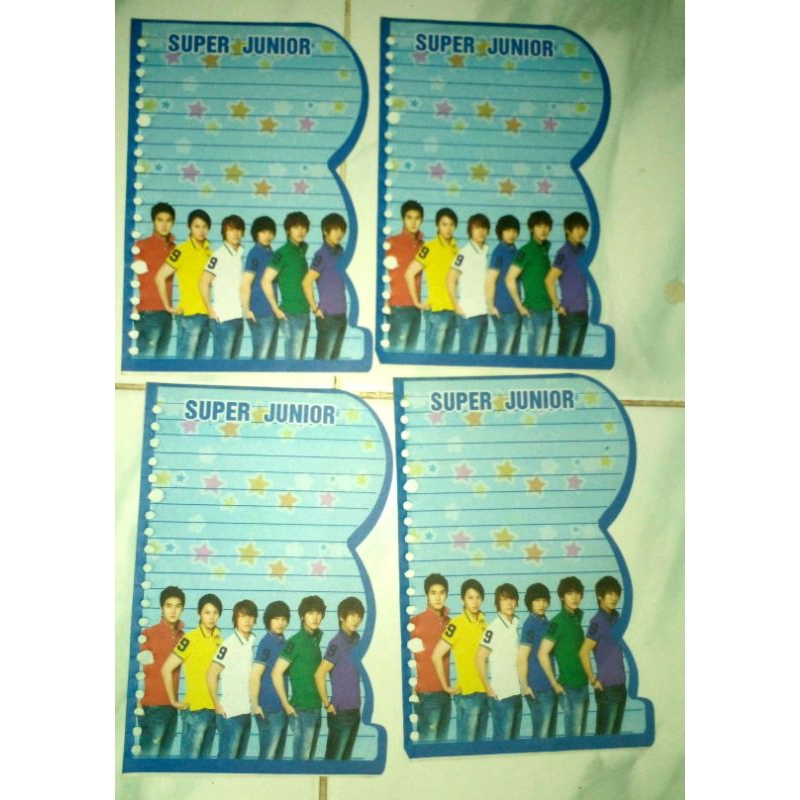 

ISI BINDER SUPER JUNIOR SUJU WARNA BIRU JADUL