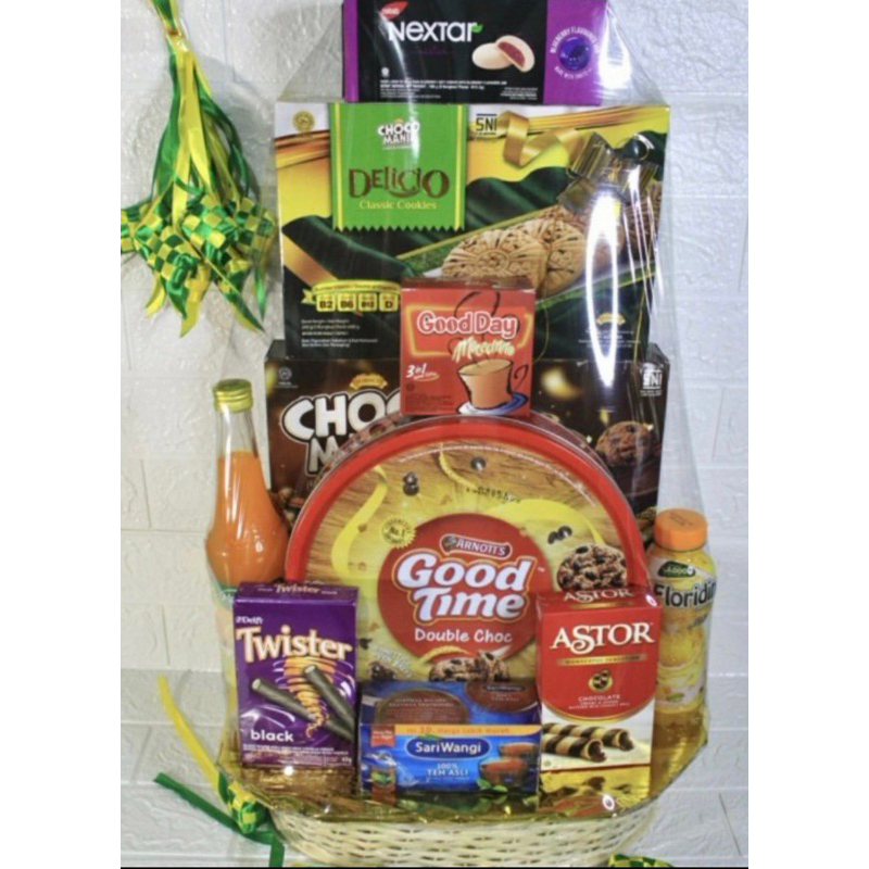 

parcel lebaran kayu rotan premium