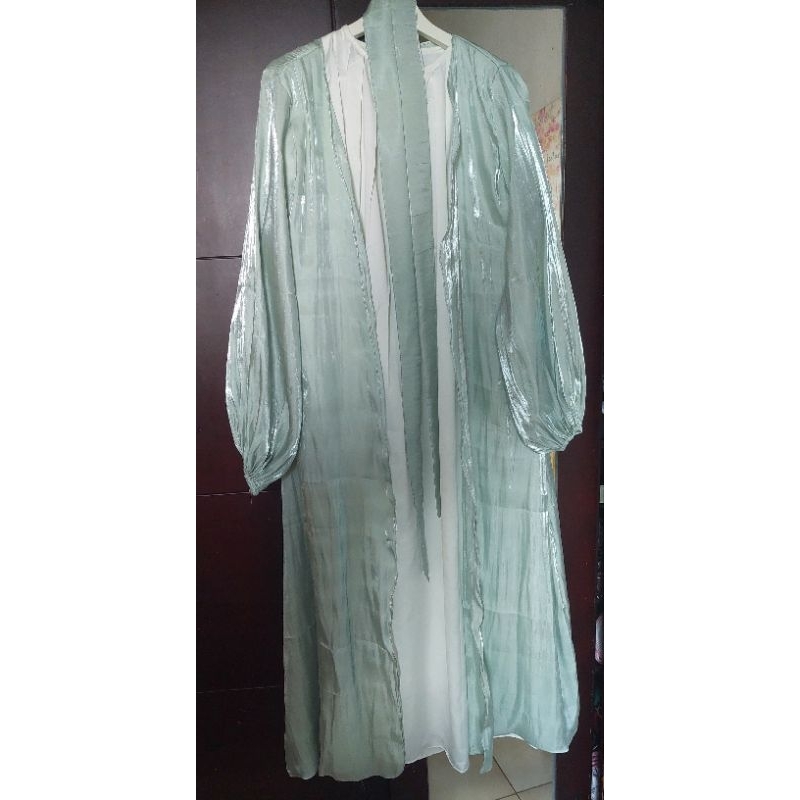 Abaya Shimmer Dress no label