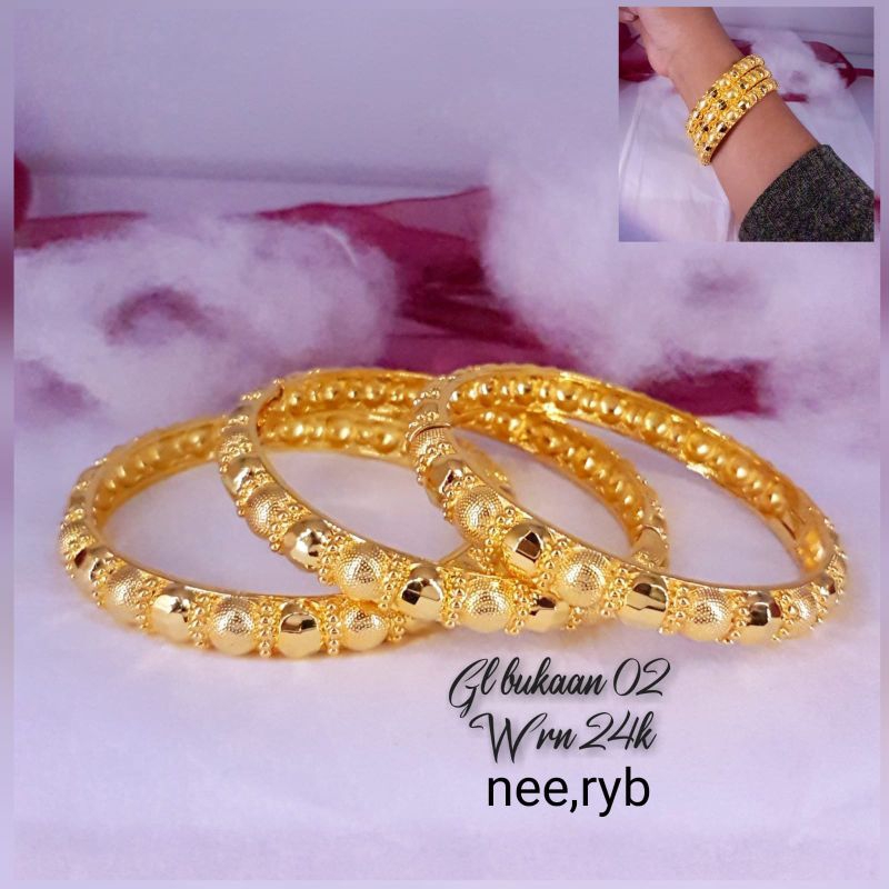 Gelang lapis emas 24k /replika, tahan lama,awet,persis seperti asli,tahan,cantik