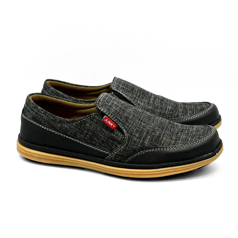 Sepatu Slip On Pria Kerja Casual Kulit J25 Ukuran 39-43