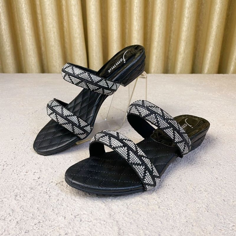 Sandal Fashion Wanita Jemma  J-132