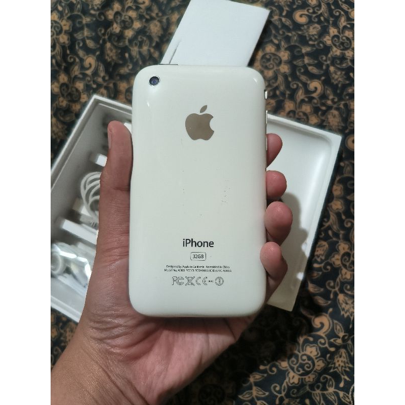 apple iphone 3gs 32gb white minus