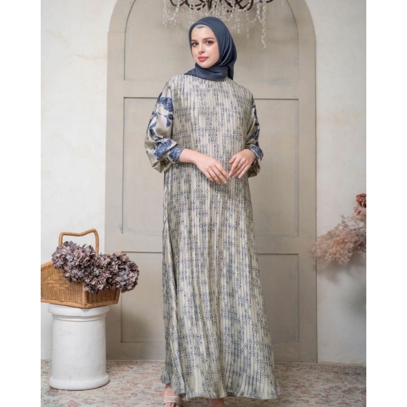 Asha Pleats Dress Breeze M By HL