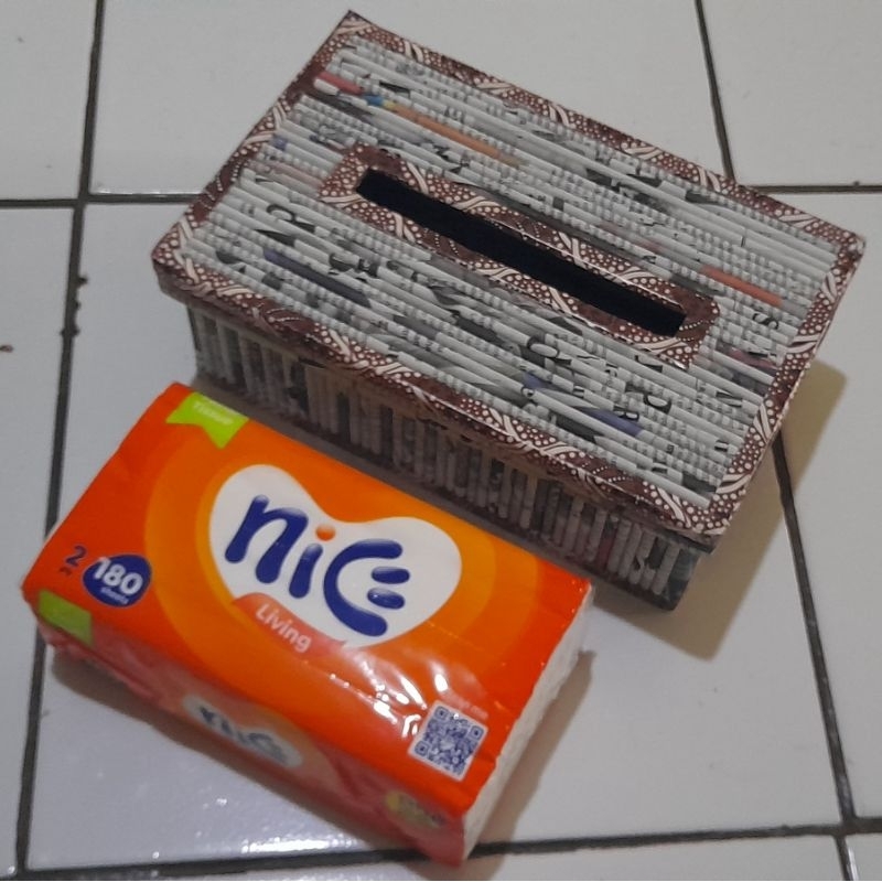 Kotak Tisu Koran Manual Kerajinan Tangan Koran Daur Ulang Kotak Tisu Minimalis Kerajinan Koran Kreat