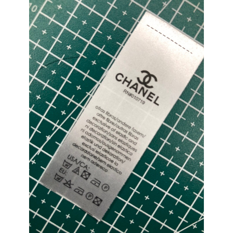 

CHANEL TAG WASH SUPER PREMIUM CO 1X DI KIRIM 600PCS