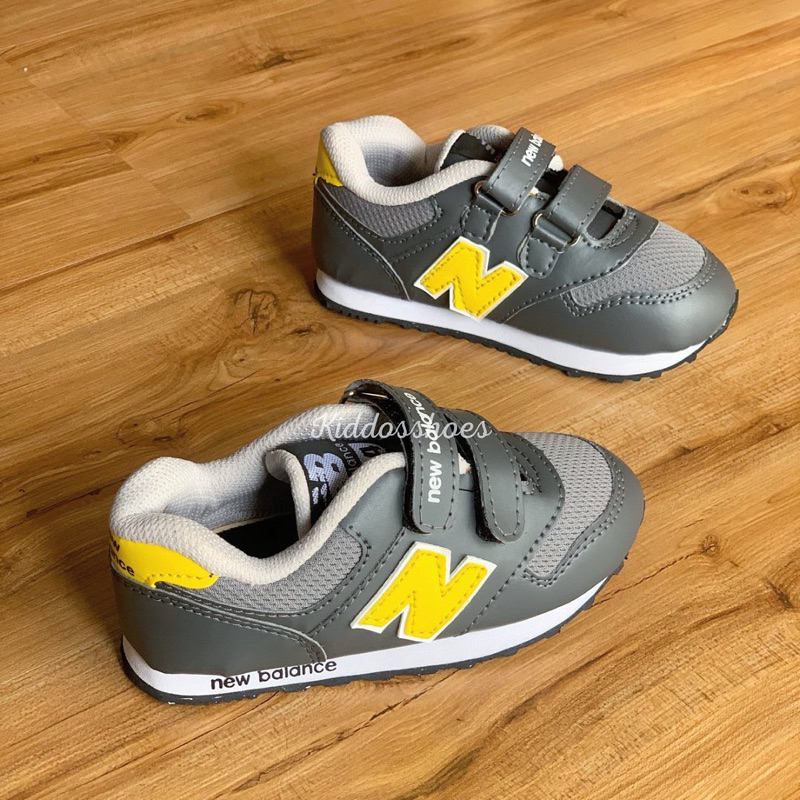 NEW BALANCE KIDS JUNIOR SEPATU ANAK