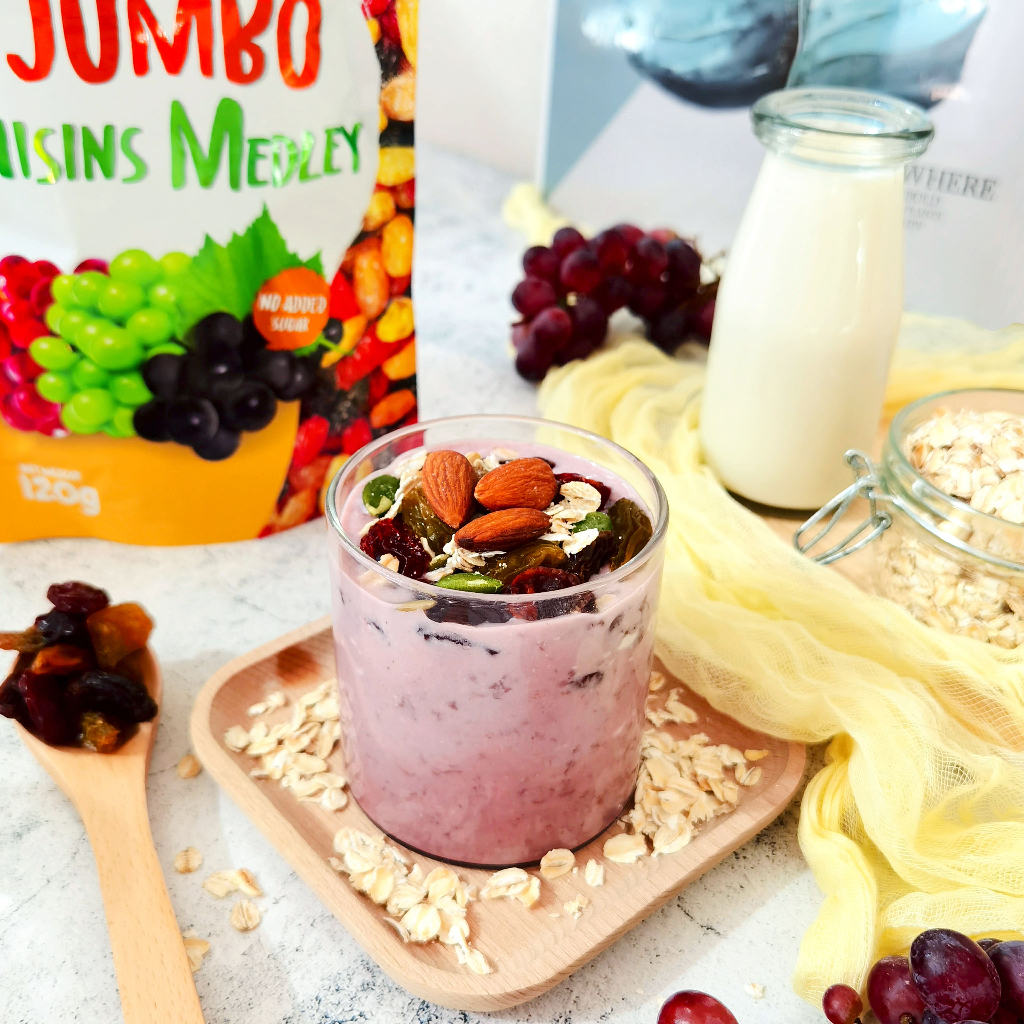 

2 PCS Tong Garden SunGift Jumbo Raisins Medley 120g