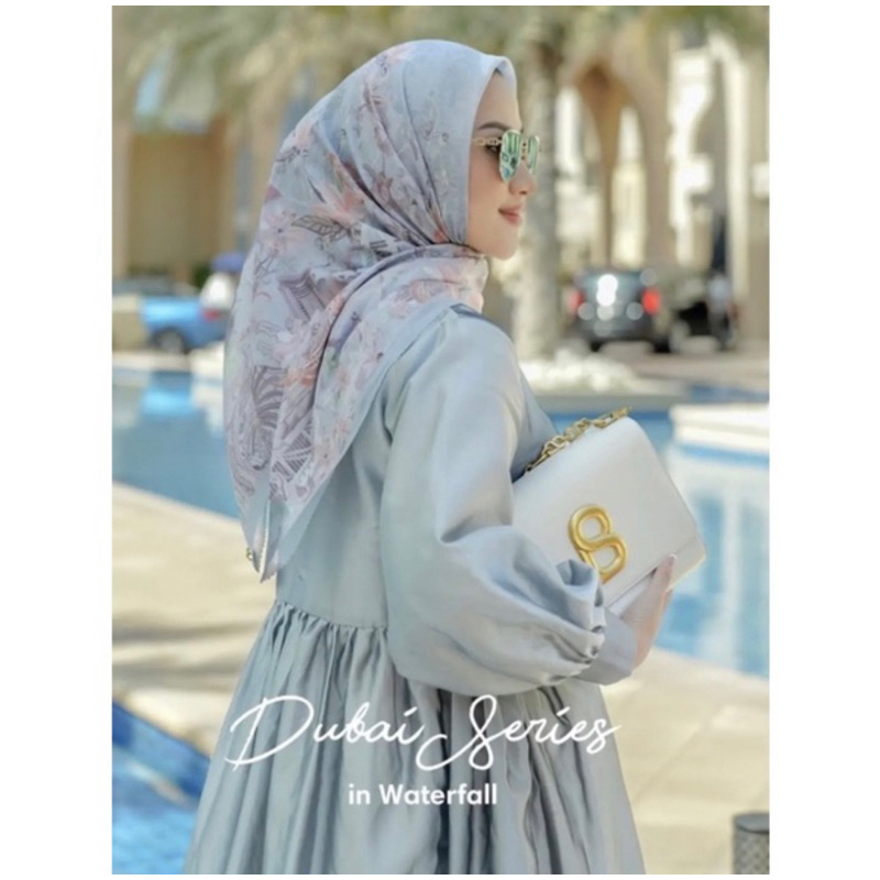 Buttonscarves Dubai Voile Waterfall