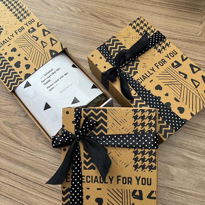 

BOX KADO tambahan (HANYA UNT YG MAU KIRIM KADO DARI HIZEL)