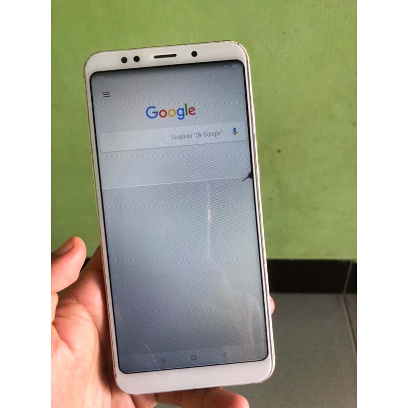 Redmi 5 Plus Ram 3/32 Second Minus LCD dan Wifi only