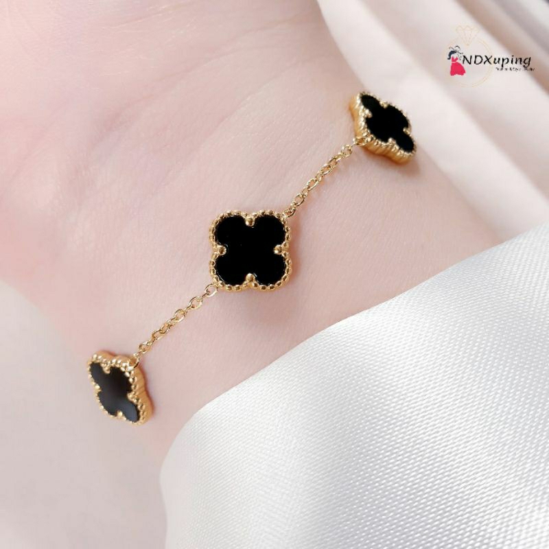 Gelang Tangan Rantai Titanium Clover Fashion N05042303