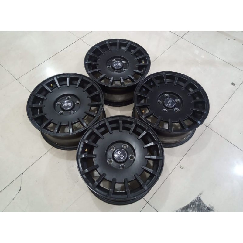VELG MOBIL BEKAS racing ring 15 lubang 5x114 bisa untuk ertiga, grandmax