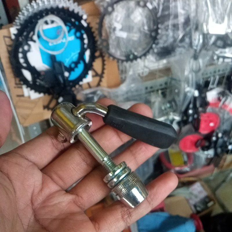 QR seatclem seatpost sepeda jadul ,Pengunci Tiang Sadel sepeda jadul, federal dll