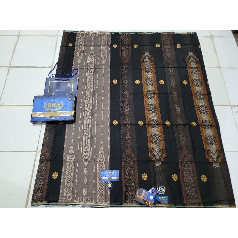 Sarung BHS JGA klasik