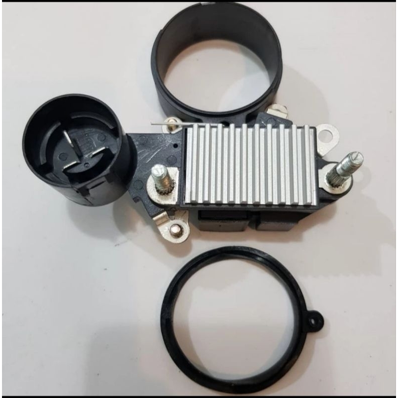 IC REGULATOR DINAMO CAS ALTERNATOR IC CAS DINAMO ISUZU ELF NKR66 NKR71 ORI