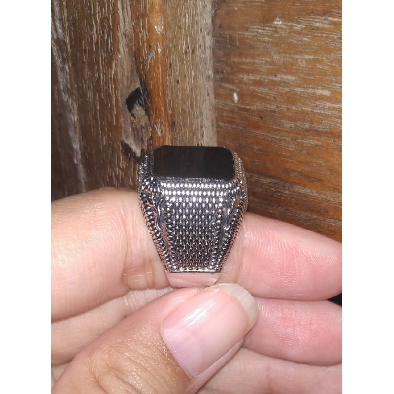 cincin mutiara hitam Papua