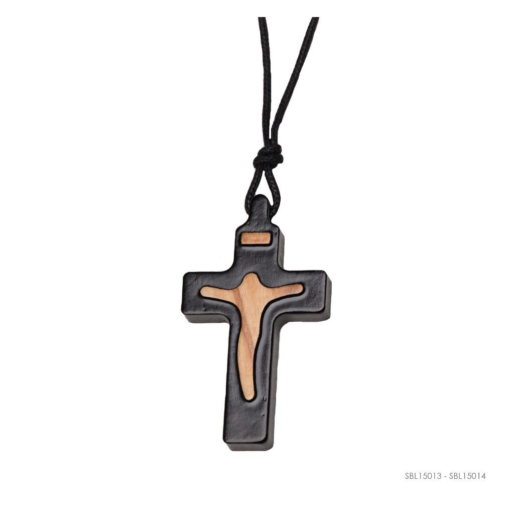 Kalung Bandul Salib Siluet Kayu Katolik