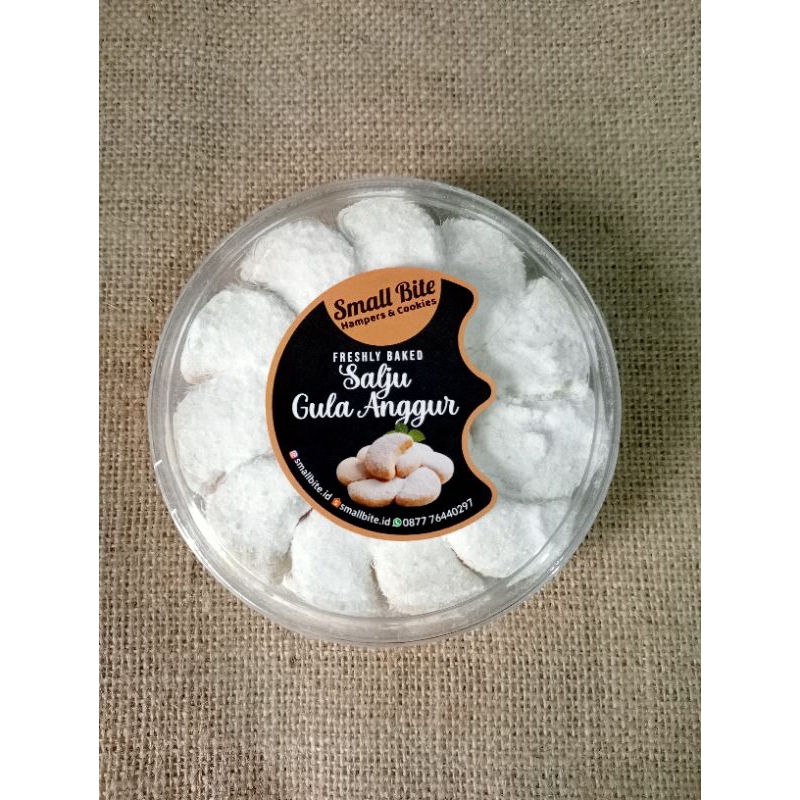 

Kue Kering Lebaran Putri Salju Gula Anggur 250gr