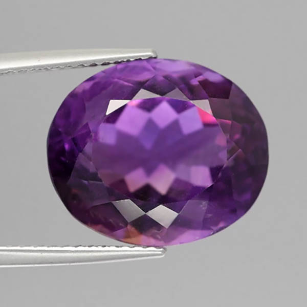 AT-075 Batu Permata Amethyst Kecubung Ungu Oval Uruguay Natural 12.99 Ct. Untreated Bersertifikat