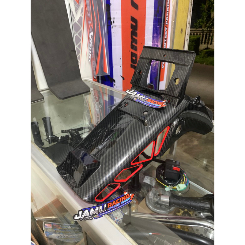 selebor belakang megapro kates spakbor belakang mp hiu coak carbon dan carbon