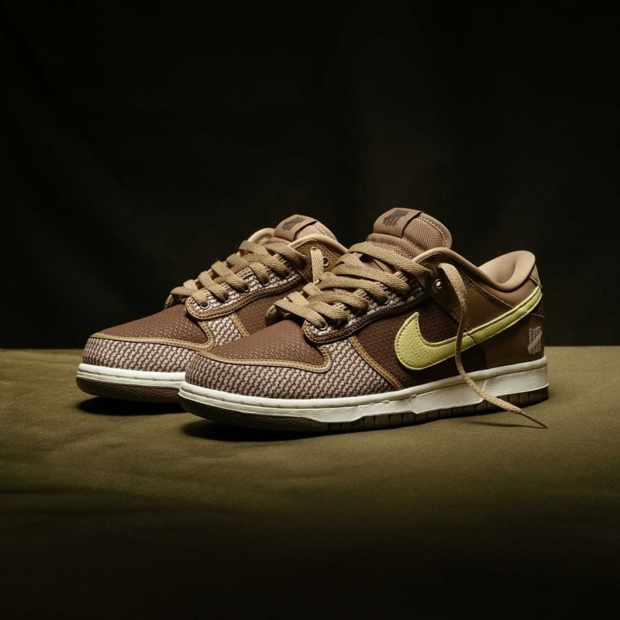 DUNK LOW UNDEFEATED DUNK VS AF1 CANTEEN NATURAL DH3061-200