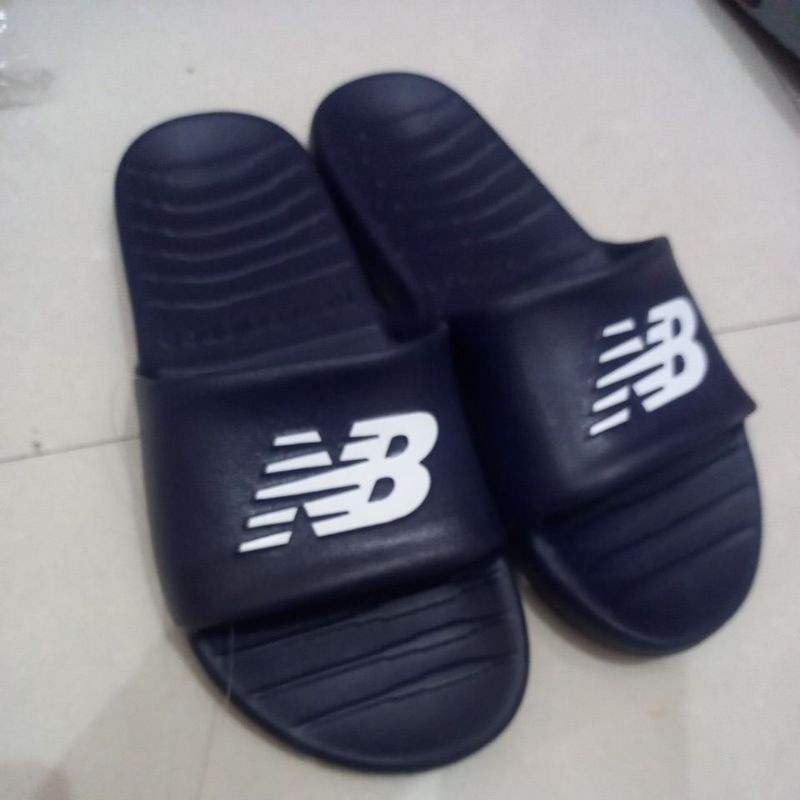 Sandal New Balance SUF100TN