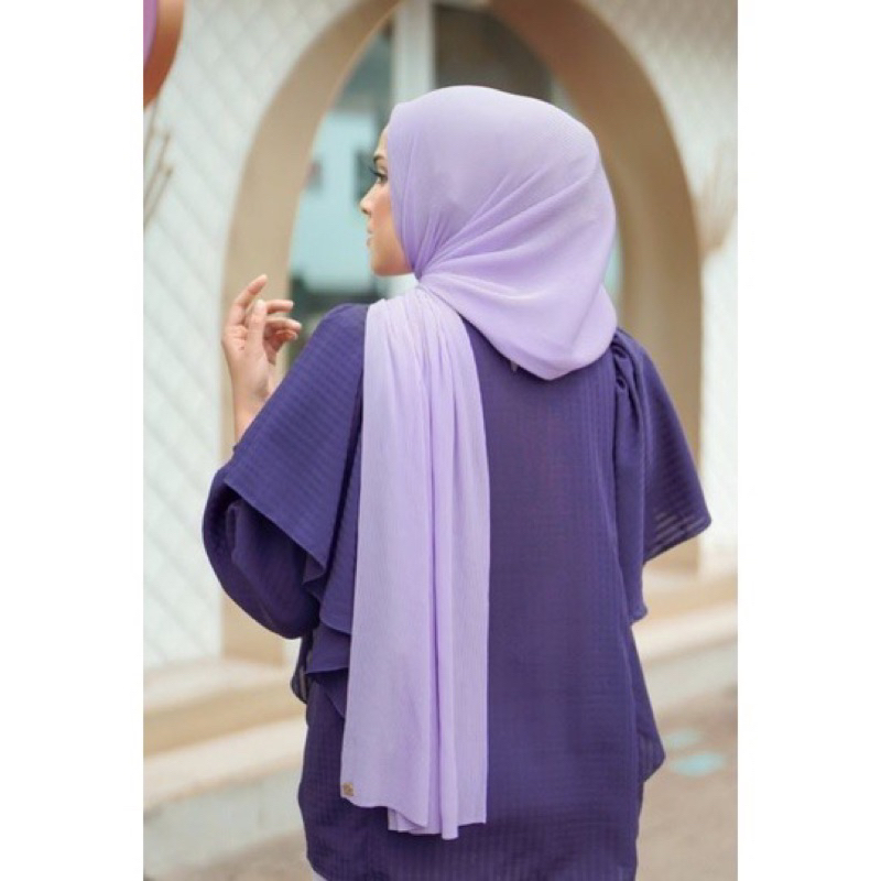 [PRELOVED] Original Buttonscarves Pleated Shawl Pasmina Plisket Lilac Ungu Lavender Purple Rare Item