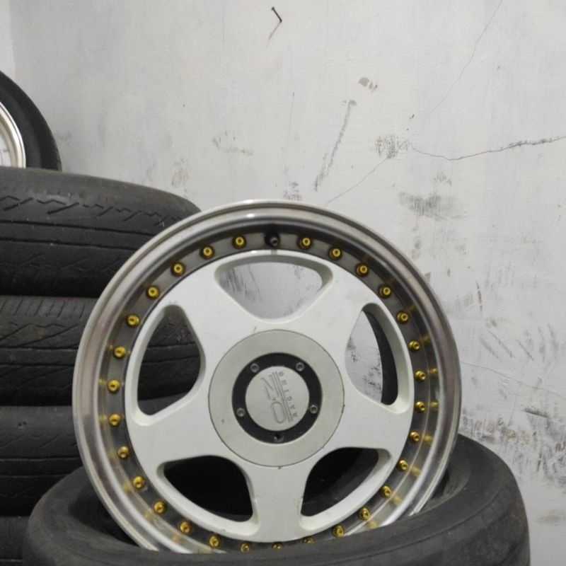 velg mobil pcd 110 r15