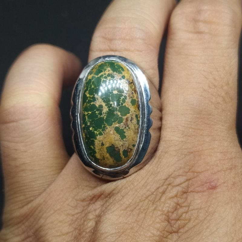 Natural Pirus Persia Hijau kedondong Serat Emas