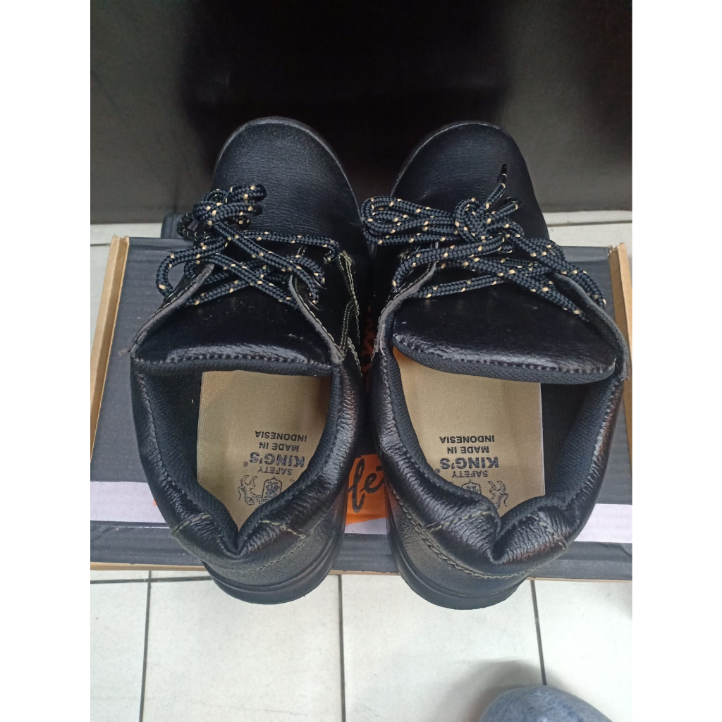 SEPATU SAFETY KING 701 / SAFETY KING 701 / SEPATU SAFETY KING / SEPATU PROYEK / JUAL SEPATU KING 701