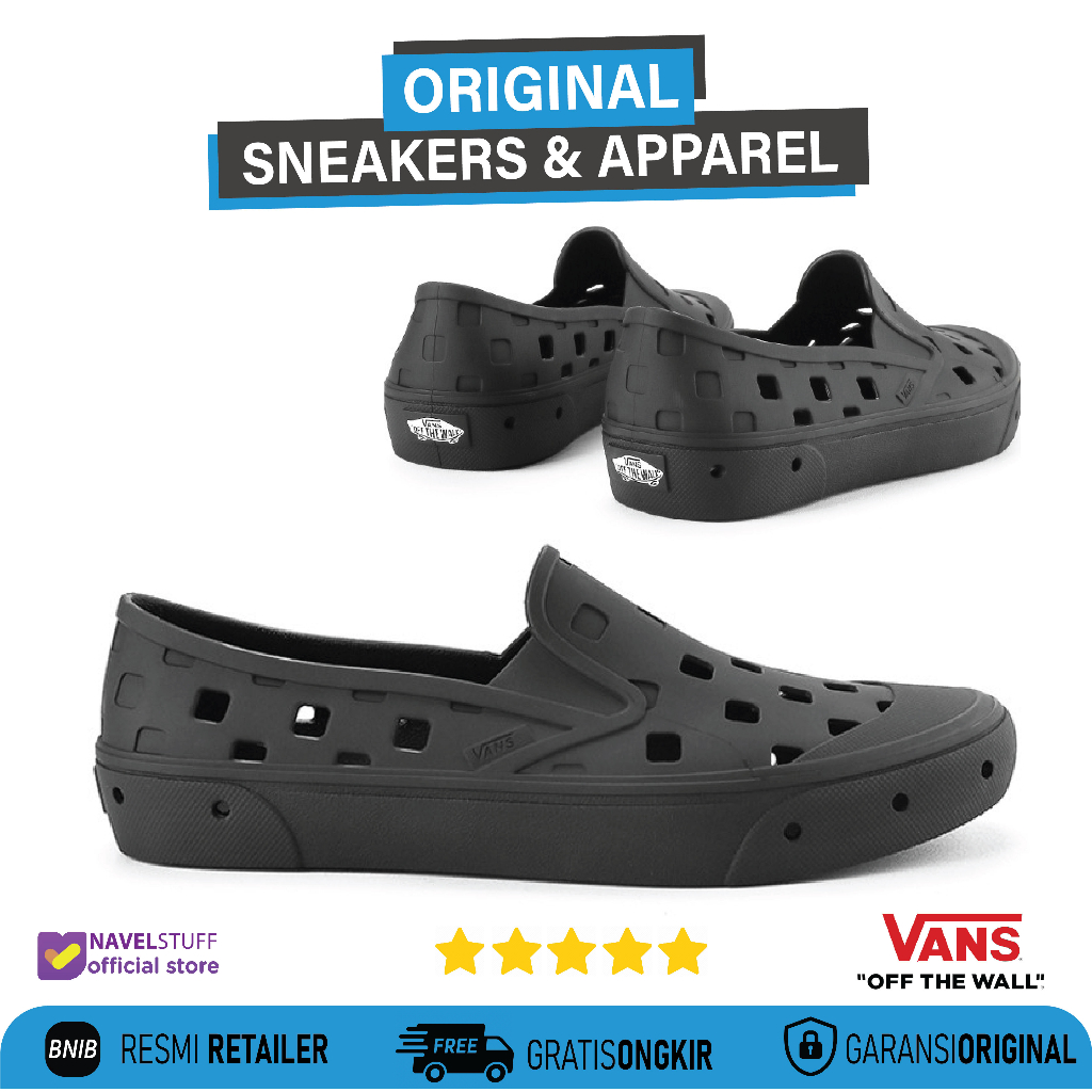 VANS Slip On TRK/Trek Black Black Original Resmi BNIB (PT.Navya)