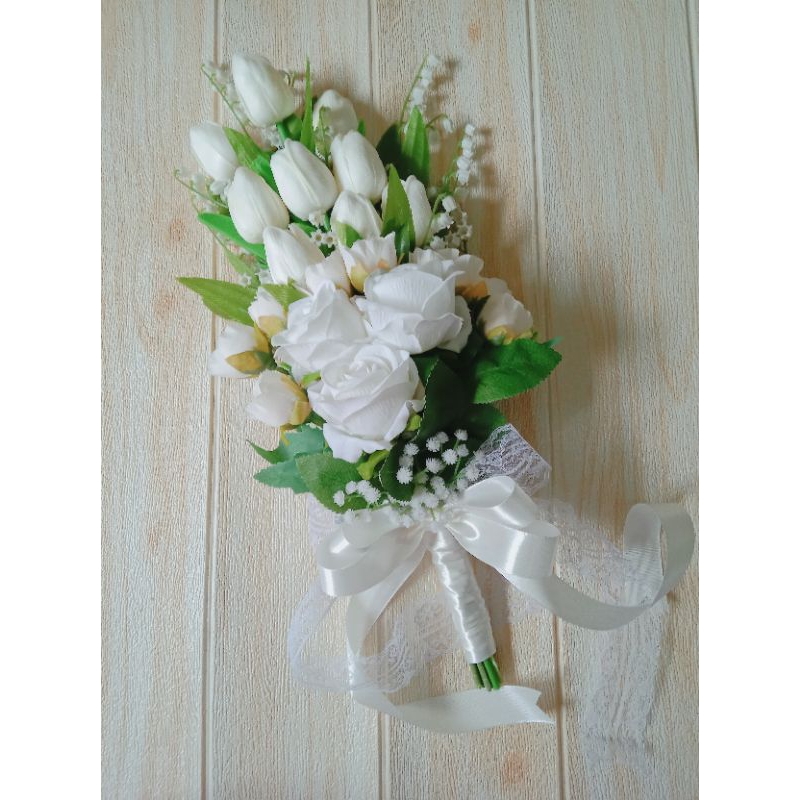 Hand Bouquet /Hand Buket/Buket Bunga Tulip mix/Buket pernikahan(Premium)