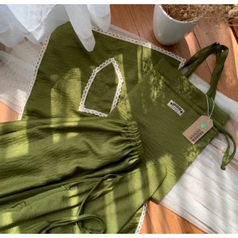 Mukena Elegant Sabrina in Green Leaf by Yaseen Design Yaseendesign